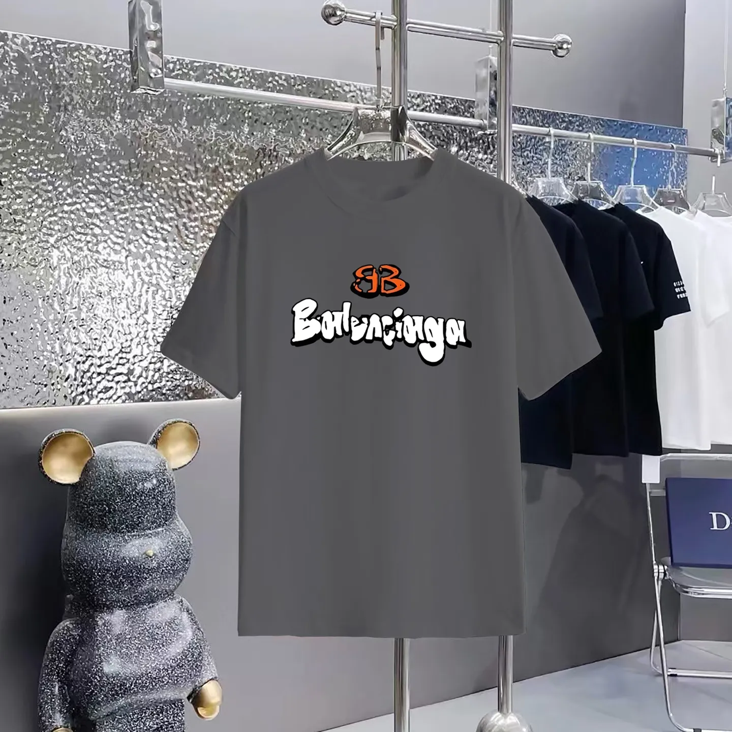 Balenciaga T 1:1 300 1×1 Same Style logo OS 200 ：Black，White， ，Red， Gray Size：XS-L